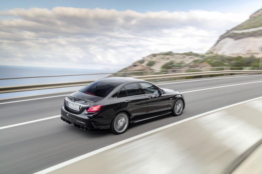  Mercedes-AMG C43 4Matic (W205) 2018 года  (WW) (фото 13 из 40)